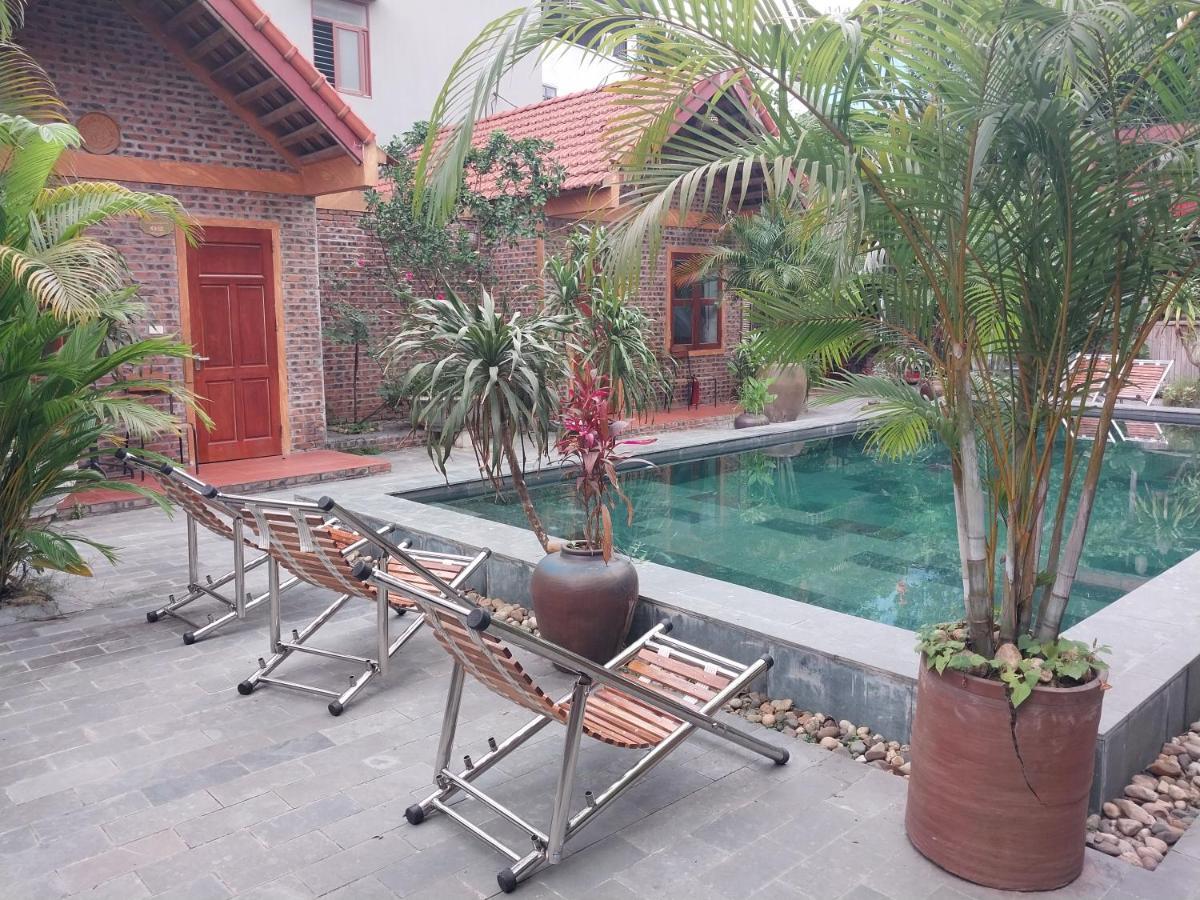 Homestay Tam Coc Tropical *